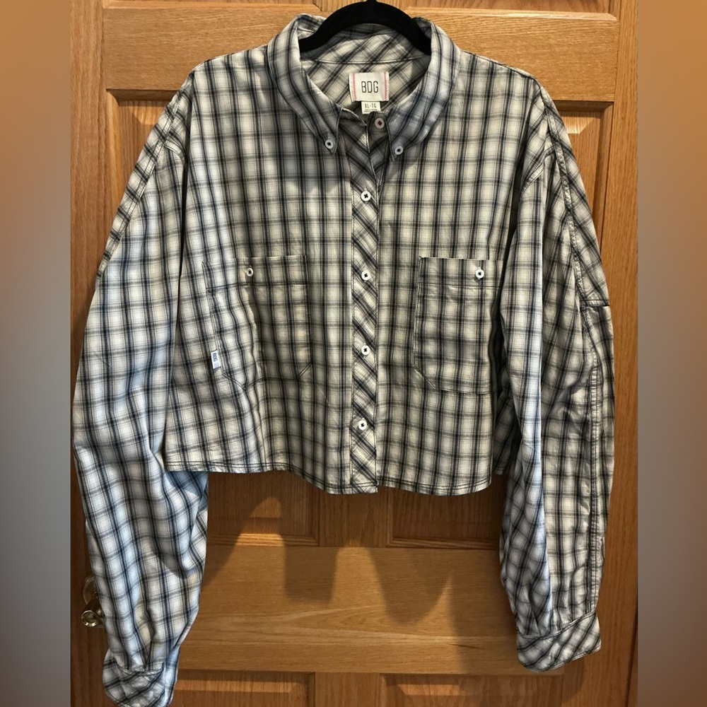 BDG Urban Outfitters Corey Cropped Plaid Boxy Oversized Button Down Women’s XL - Picture 6 of 16